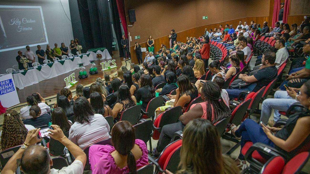 Formatura-dos-Agentes-Comunitarios-de-Saude-e-de-Combate-as-Endemias-6