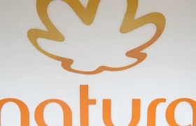 Natura tem prejuízo de R$ 859 mi no 2º tri em meio a pedido de recuperação judicial da Avon Products
