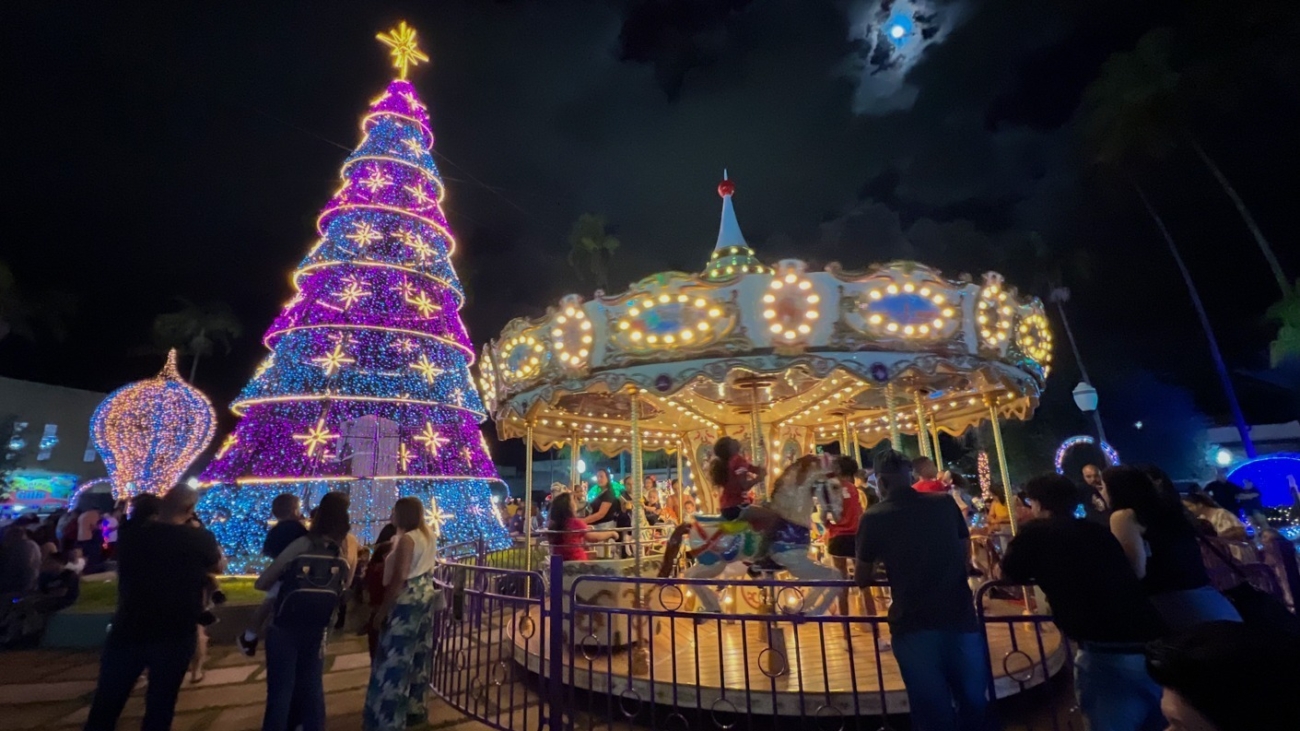 Decoração natalina de Araxá movimentou comércio local e atraiu turistas (2)