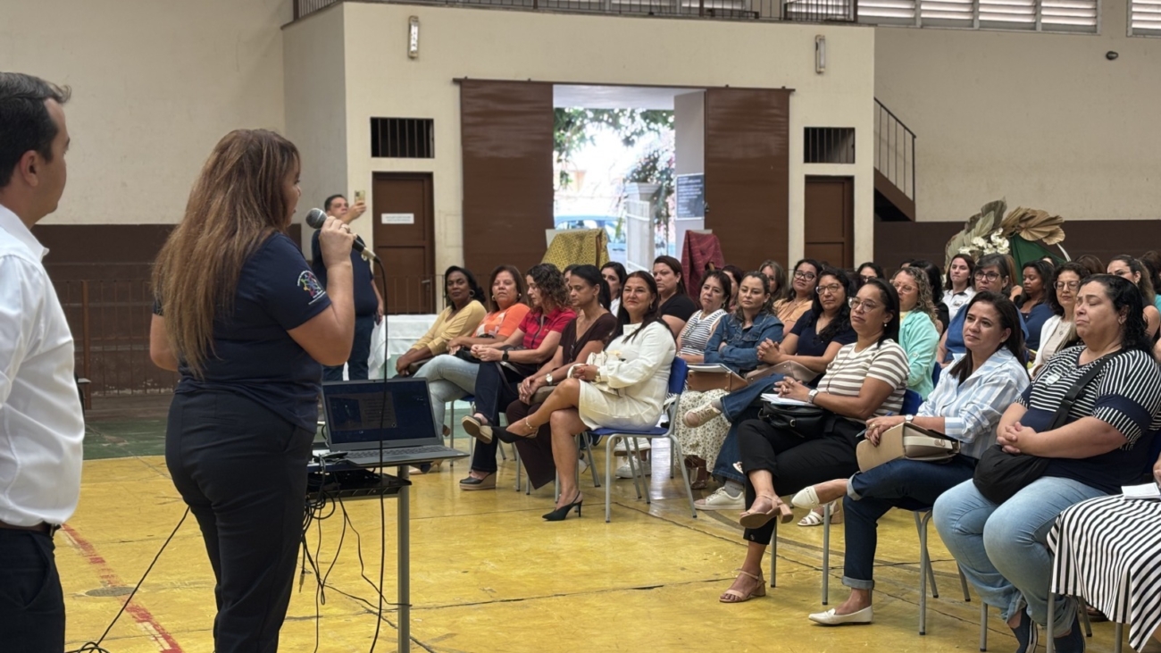 Reunião de planejamento estratégico dá início a Semana Pedagógica da rede municipal de educação (7)