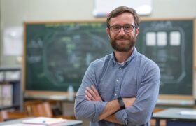 UAB Araxá abre inscrições para curso gratuito de Pós-Graduação em Gestão Escolar