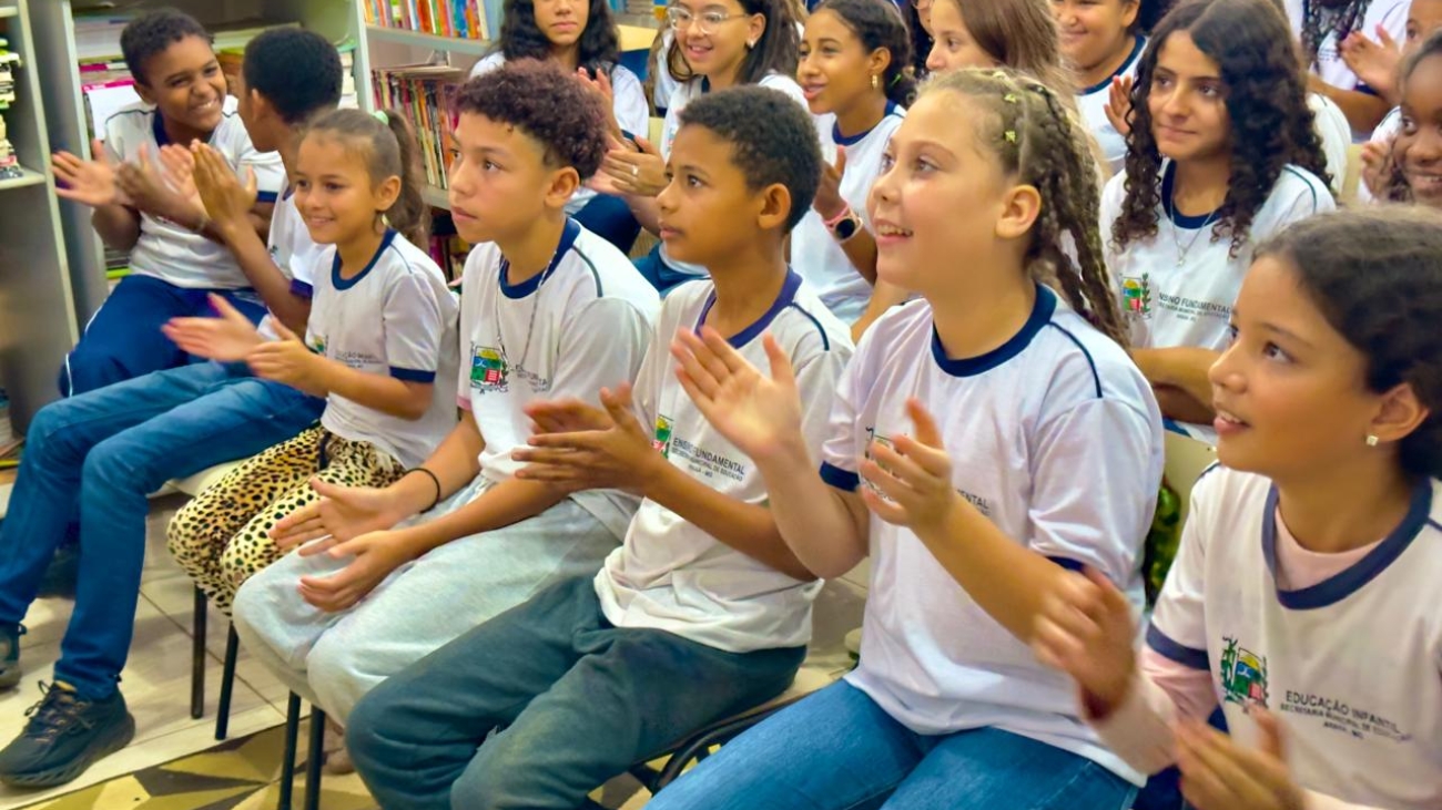 Mais de 13 mil alunos retornam às aulas na Rede Municipal nesta segunda-feira (11)