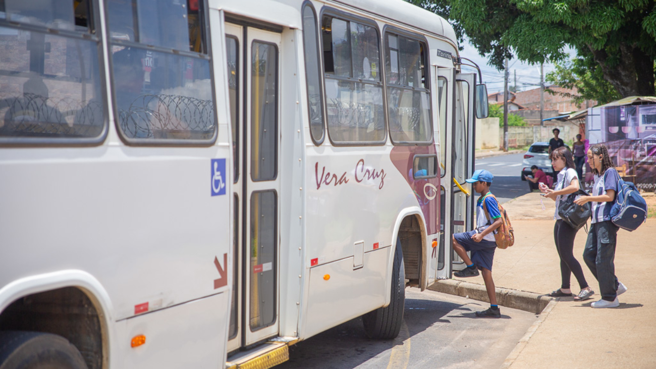 Recadastramento do Cartão Estudantil segue sendo realizado em dois pontos de atendimento