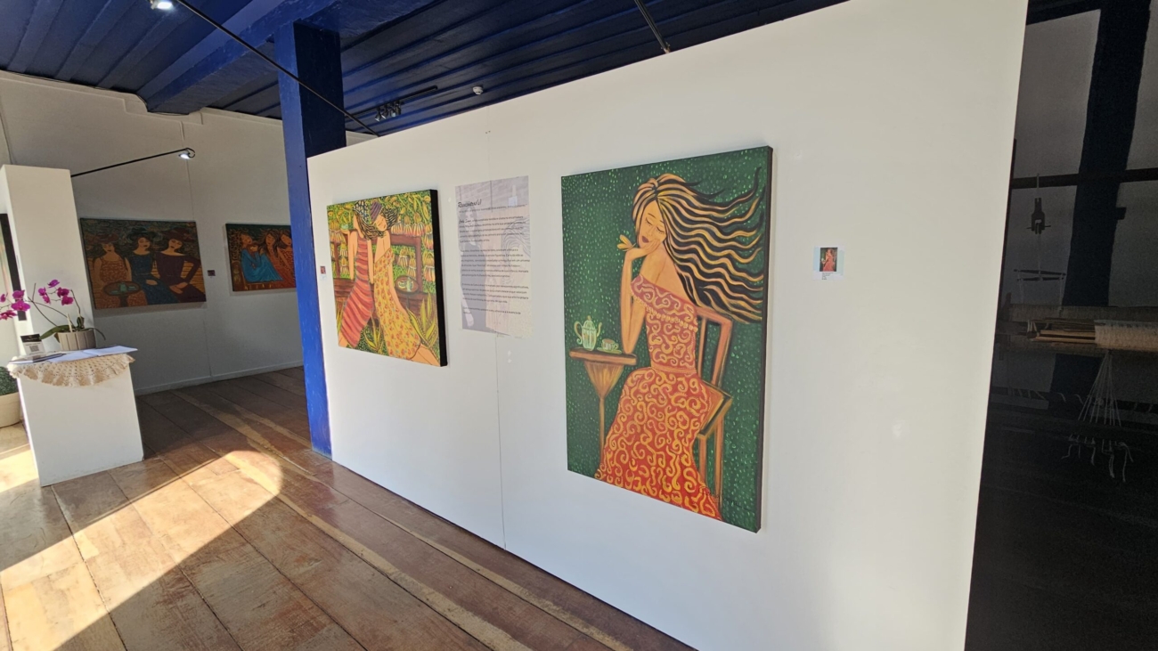 Exposição Reencontros de Carla Senna está aberta para visitação gratuita no Museu Dona Beja