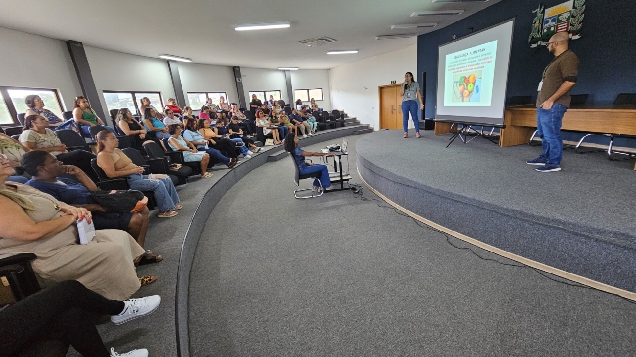 Vigilância Sanitária promove palestras para servidores da alimentação escolar (3)