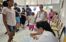 Mais de 1.300 pessoas se vacinaram contra a gripe no Dia D em Araxá