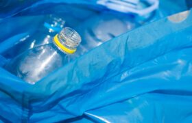 Prefeitura leva projeto de coleta seletiva para as escolas e envolve alunos na reciclagem